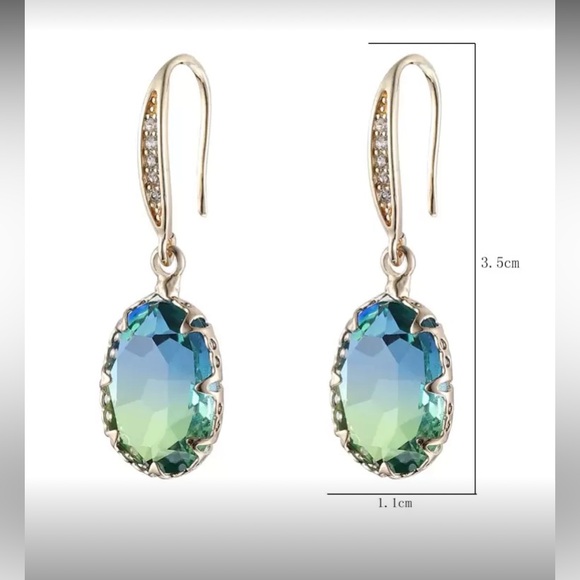 Elegant Gold and Blue Earrings